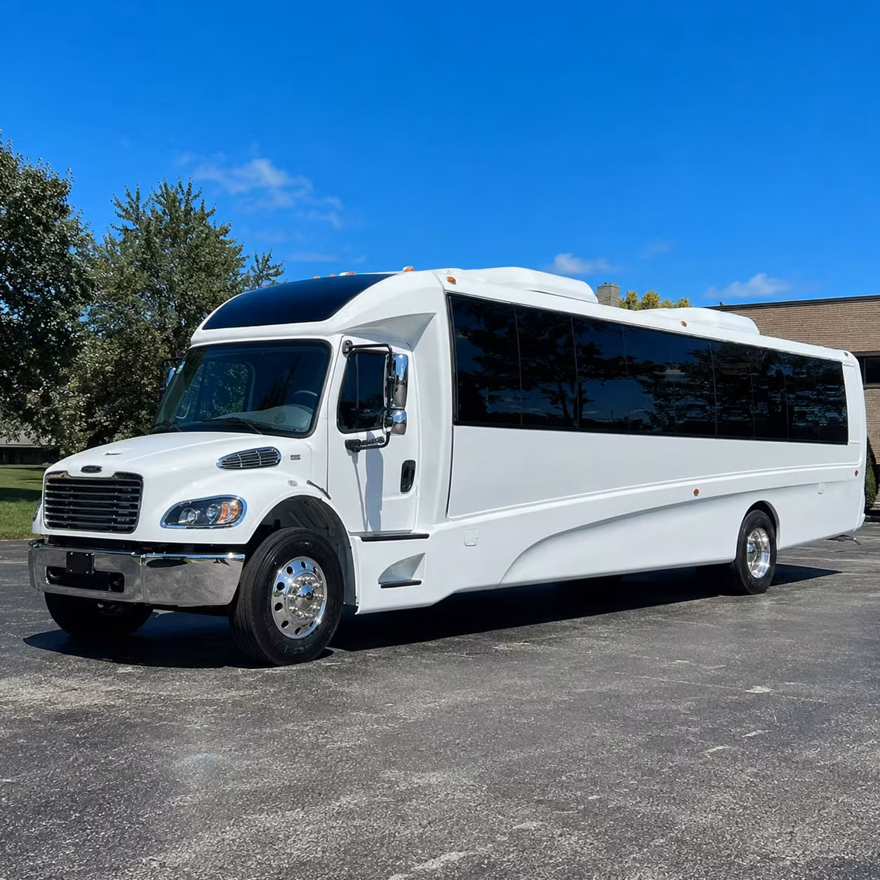 28 passenger minibus