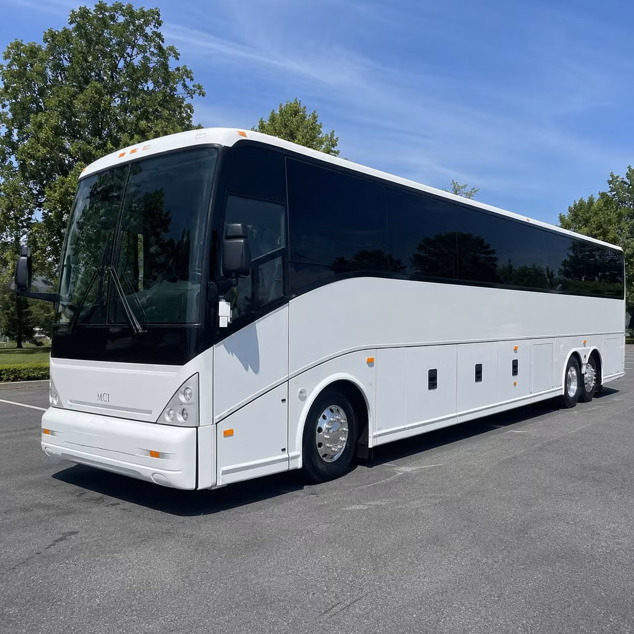 bus rental options for miramar trips