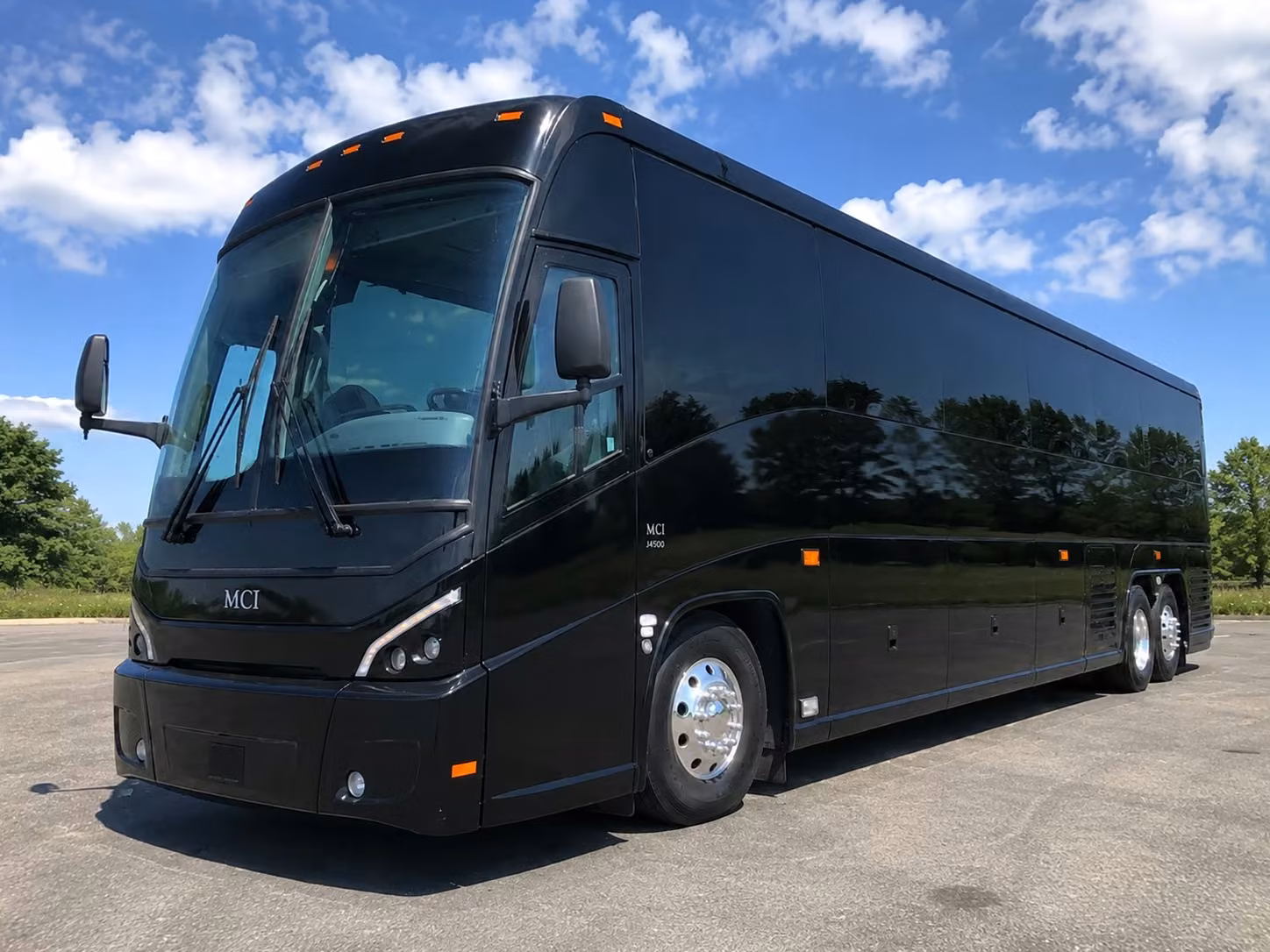 charter buses make zoo miami field trips simple for miramar students