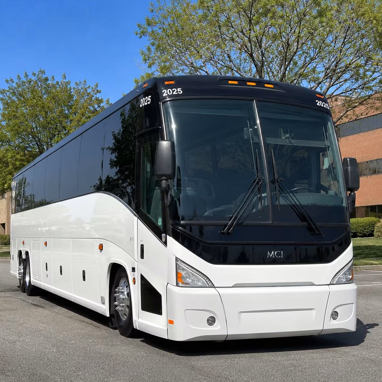 fpl solar amphitheater concert bus rentals from miramar