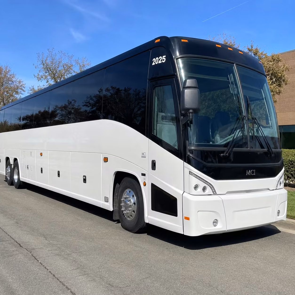 miramar concert party bus rentals for groups of any size